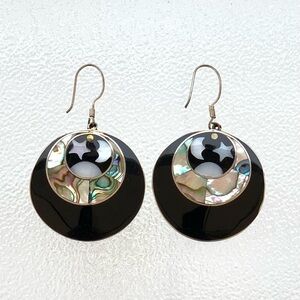 Alpaca Mexico Mother of Pearl Celestial Dangling Earrings